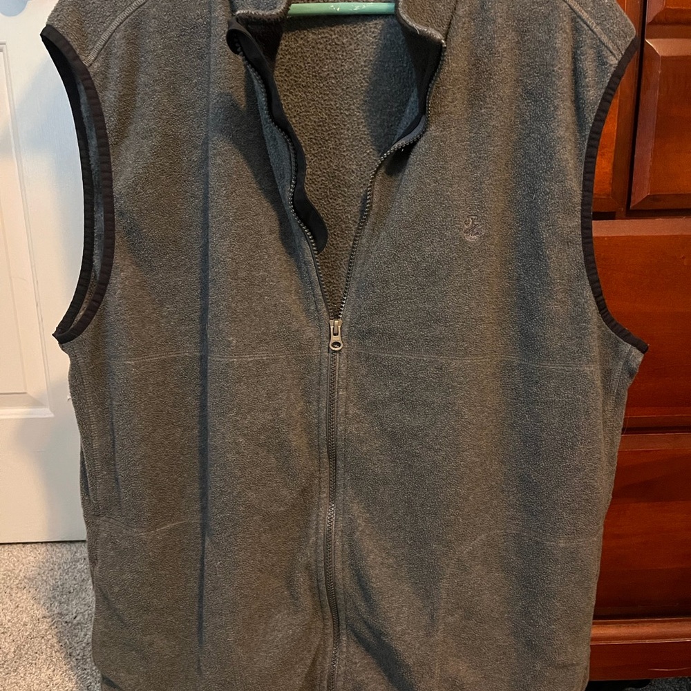 Izod Men's Olive Gray Full-Zip Fleece Vest - Size XLarge